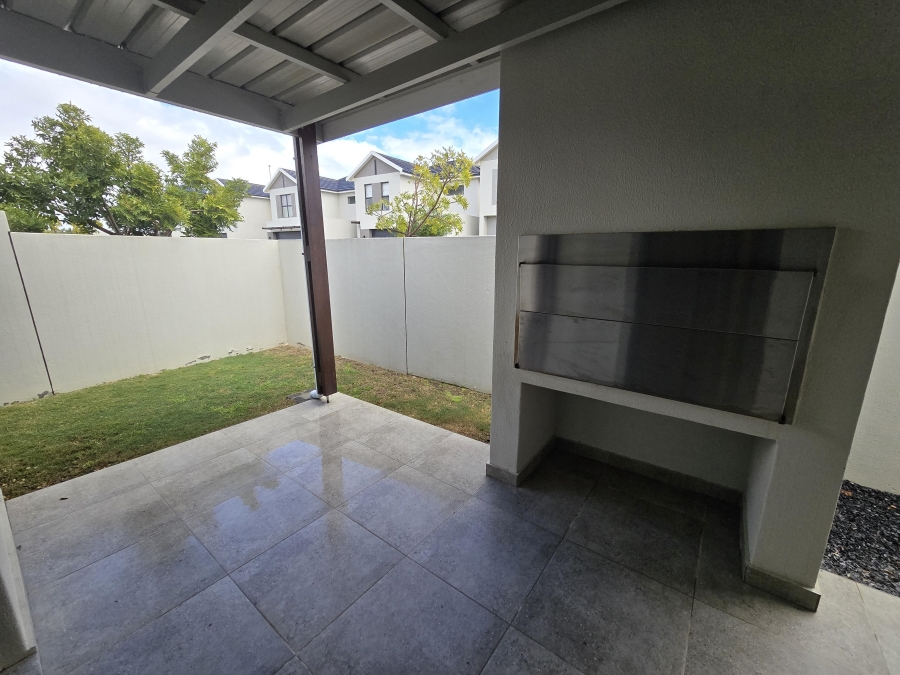 To Let 3 Bedroom Property for Rent in Groot Phesantekraal Estate Western Cape